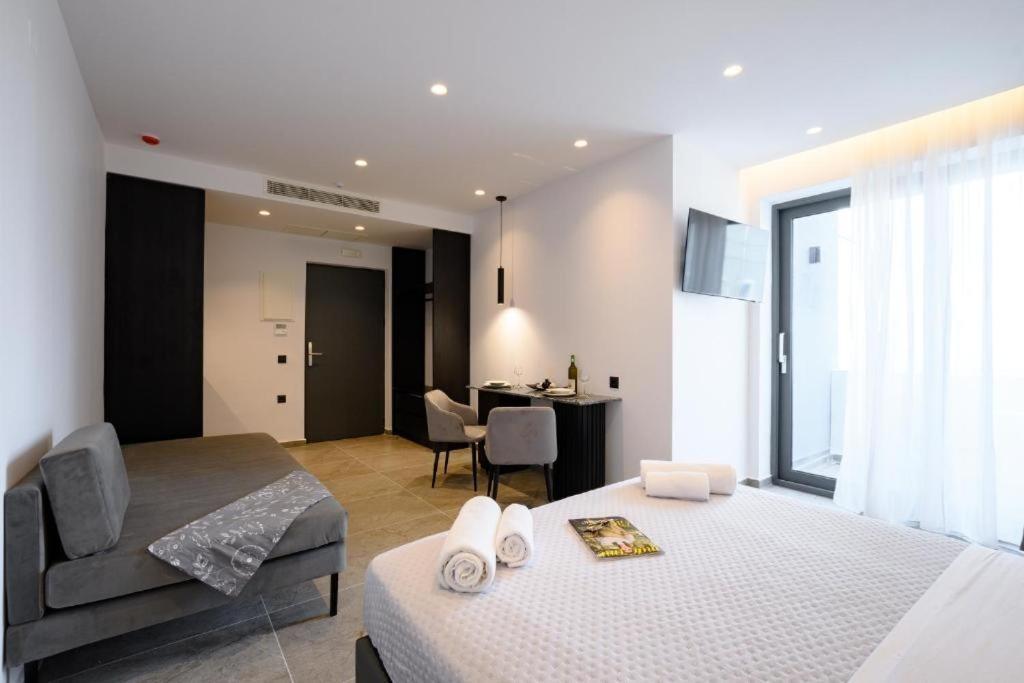 Ecoheaven Suites Amoudara Lasithiou Eksteriør bilde